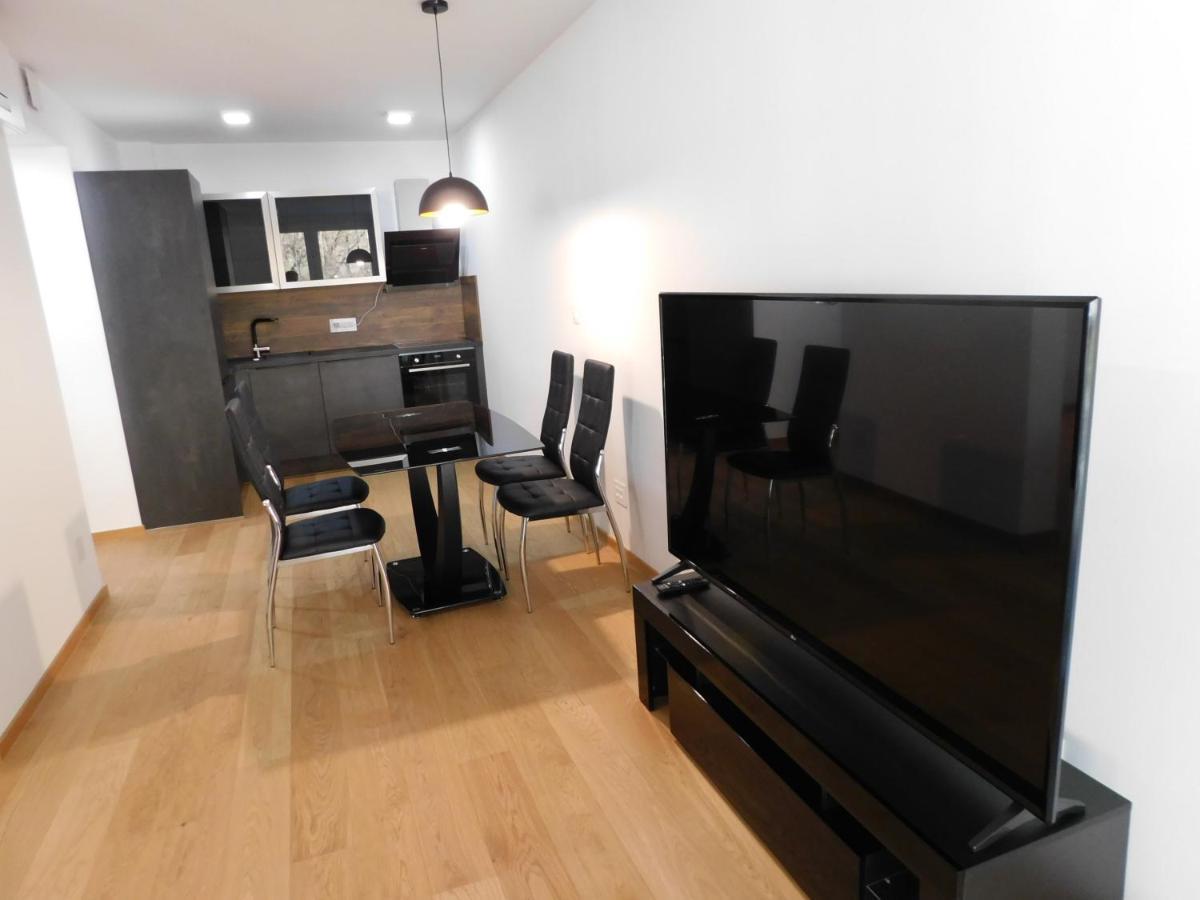 Ideal Ljubljana Homebase Buitenkant foto